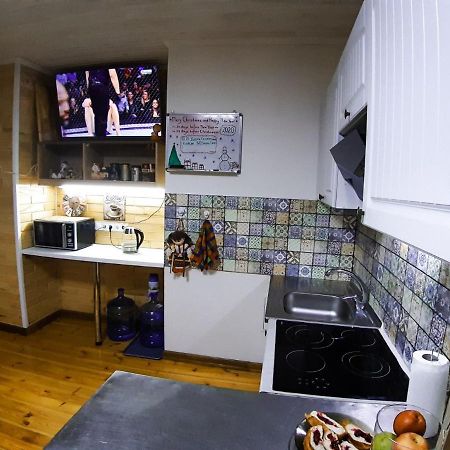 Отель "Swallow House" Čerkasy Exteriér fotografie